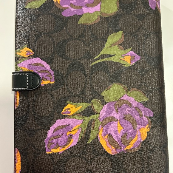 Floral Patterned RARE Coach Notebook with Snap Closure - Picture 2 of 5
